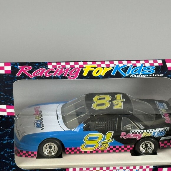 1991 Revell Nascar Promo Racing For Kids Magazine 8 1/2 Stock Car 1:24 Vintage - Picture 4 of 6
